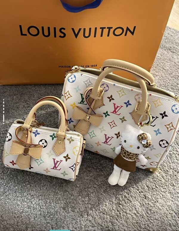 Louis Vuitton Carryall PM 4 Louis Vuitton Carryall PM