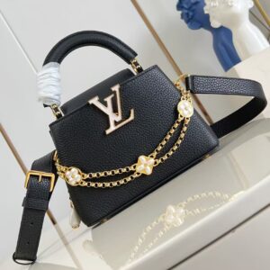 Louis Vuitton Capucines BB M25862
