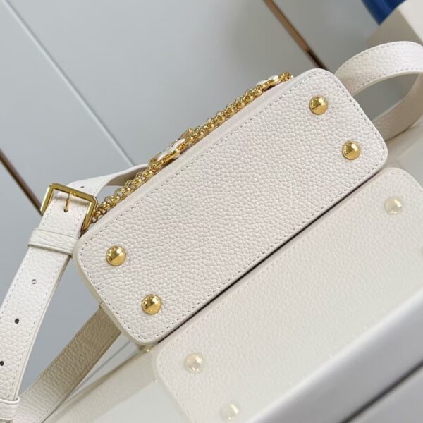 Louis Vuitton Carryall PM in Apricot Suede 2 Louis Vuitton Carryall PM