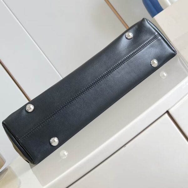 Louis Vuitton Carryall PM