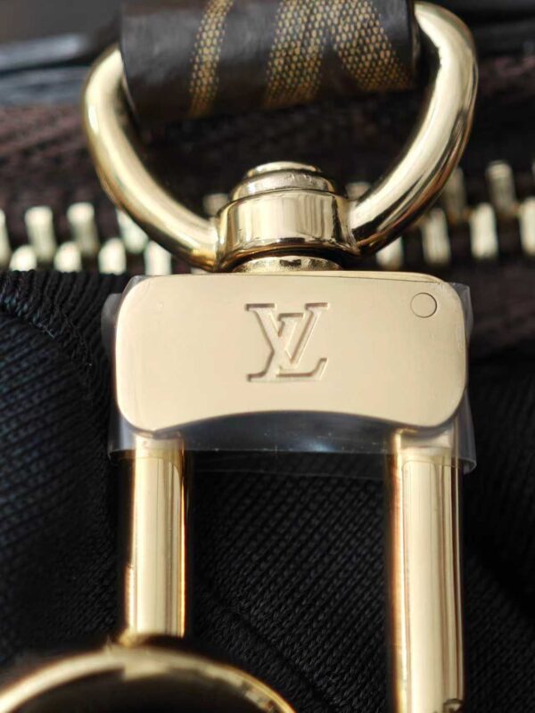 LV ONTHEGO EAST WEST Bag