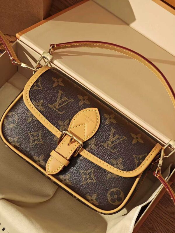 LV NANO DIANE Bag