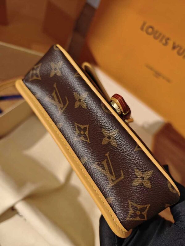 LV NANO DIANE Bag