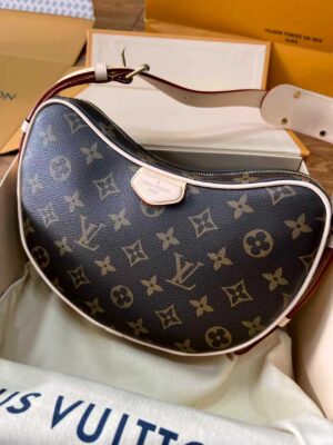 LV CROISSANT Medium Handbag