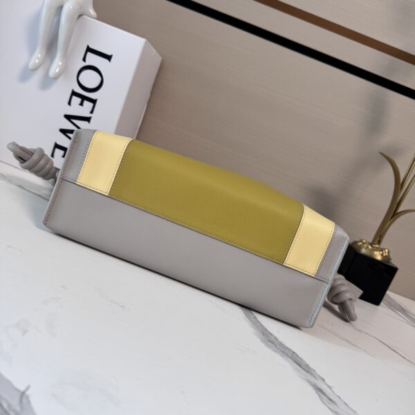 Loewe Medium handbag 3 Loewe Medium handbag