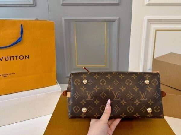 LV Carryall small handbag 4 LV Carryall small handbag