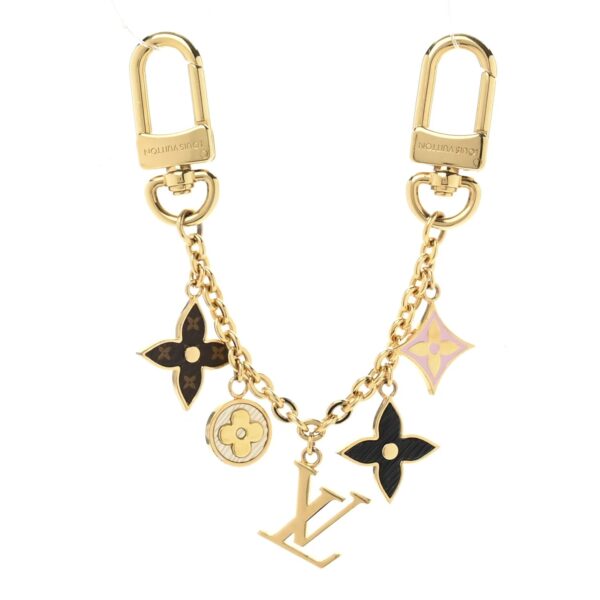 Louis Vuitton Monogram pattern bag hardware chain gold