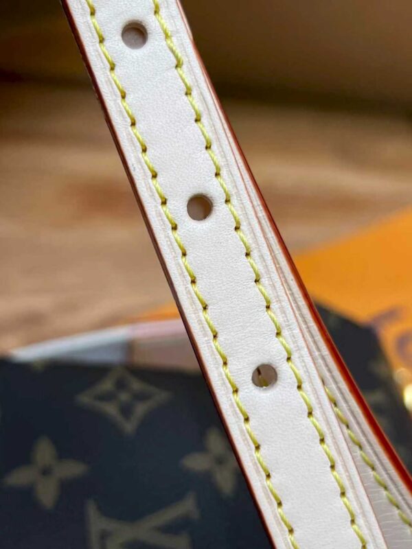 LV VIBE Bag 4 LV VIBE Bag