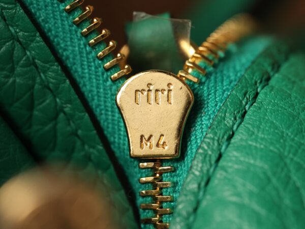 Hermes Lindy 30 bag 4 Hermes Lindy 30 bag